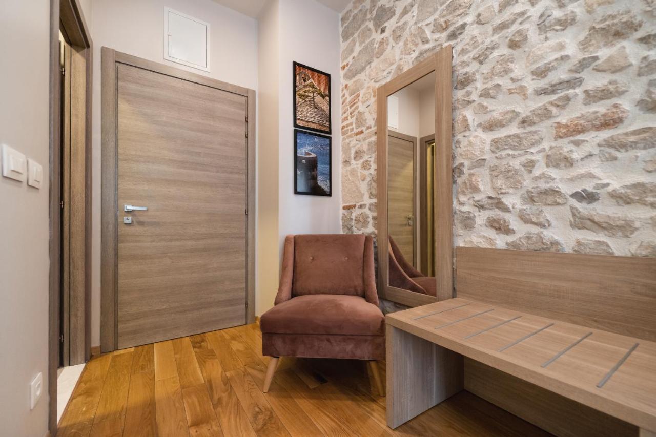 Tifani Luxury Rooms Split Exterior photo